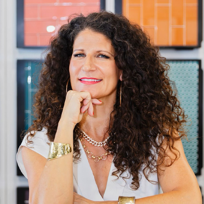 Lauren Battistini, Chief Color Strategist at Conmigo Media