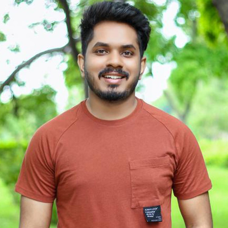 Umar Naeem, Web Development Specialist at Conmigo Media